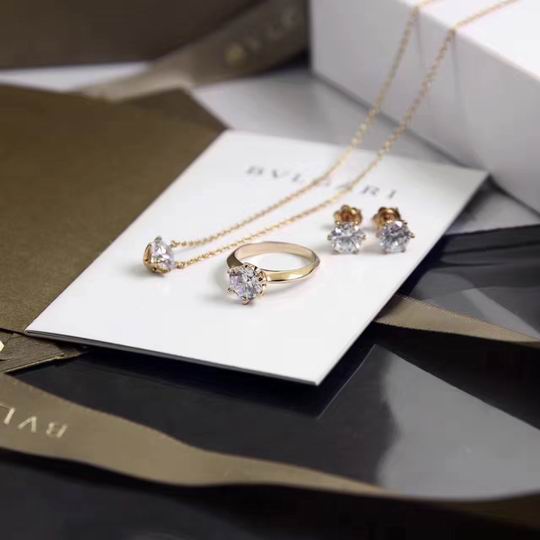 Bvlgari suits 04lyh12